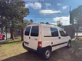 Peugeot Partner - Miniatura 5
