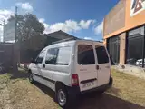 Peugeot Partner - Miniatura 7