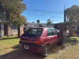 Ford Fiesta LX - Miniatura 7