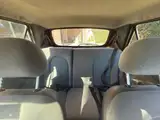 Ford Fiesta LX - Miniatura 10