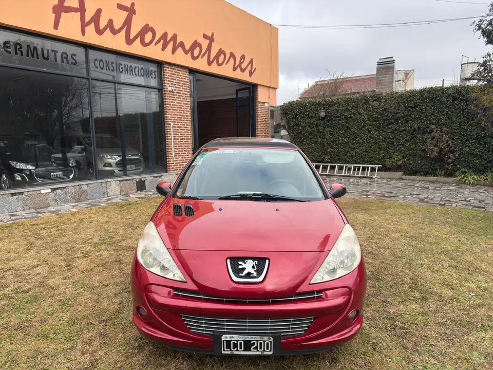 Peugeot 207 Compact XT - Foto 2