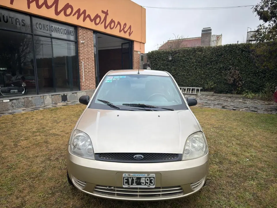 Ford Fiesta Max - Foto 2