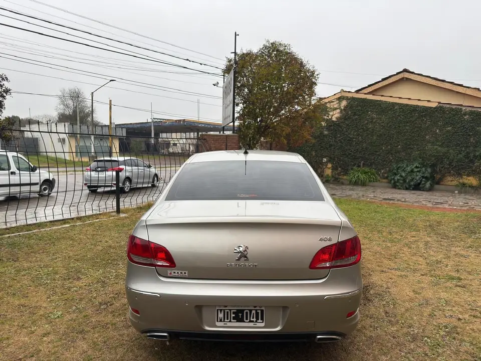 Peugeot 408 Feline - Foto 6