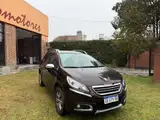 Peugeot 2008 Allure - Miniatura 3
