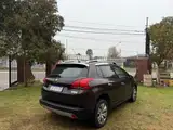 Peugeot 2008 Allure - Miniatura 7