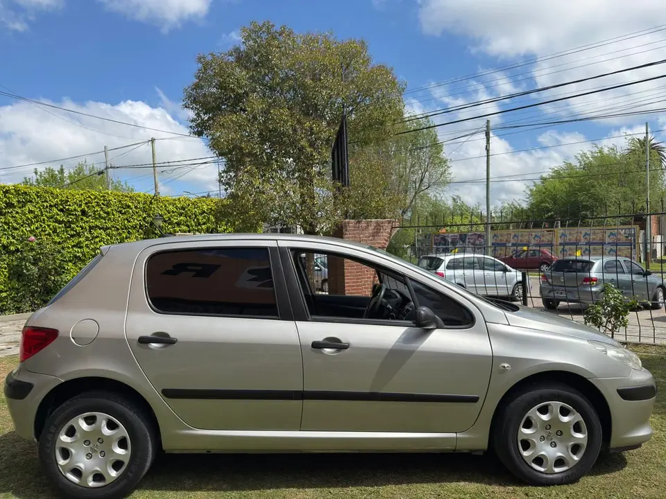 Peugeot 307 - Foto 4