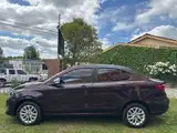 Fiat Cronos - Miniatura 8