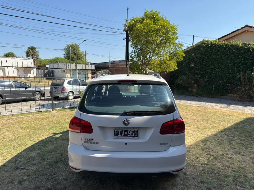 Volkswagen Suran - Foto 6