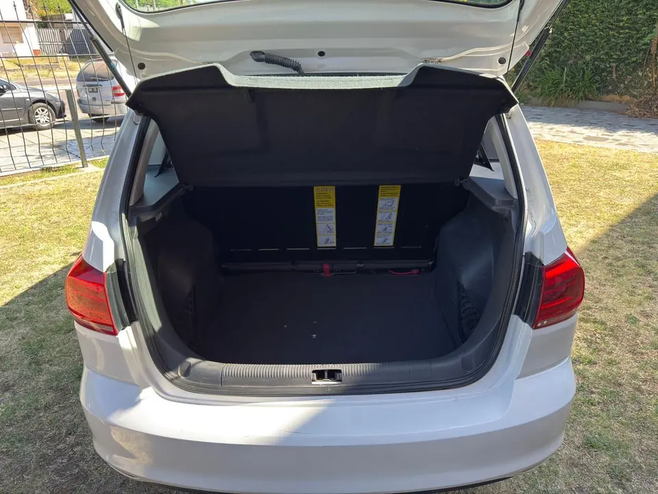 Volkswagen Suran - Foto 11