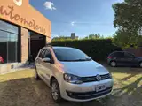 Volkswagen Suran - Miniatura 3