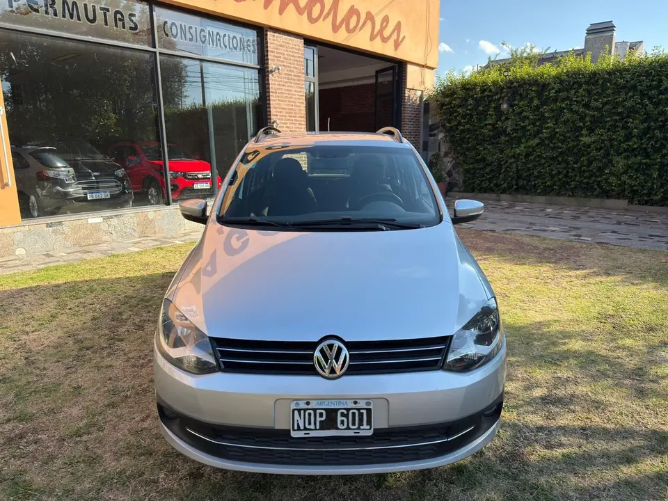 Volkswagen Suran - Foto 2