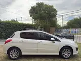 Peugeot 308 Allure - Miniatura 3
