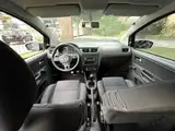 Volkswagen CrossFox - Miniatura 9