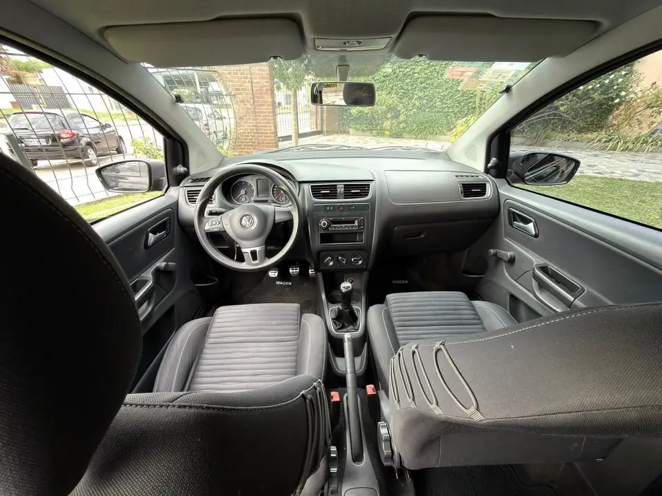 Volkswagen CrossFox - Foto 9
