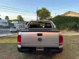Volkswagen Amarok - Miniatura 6