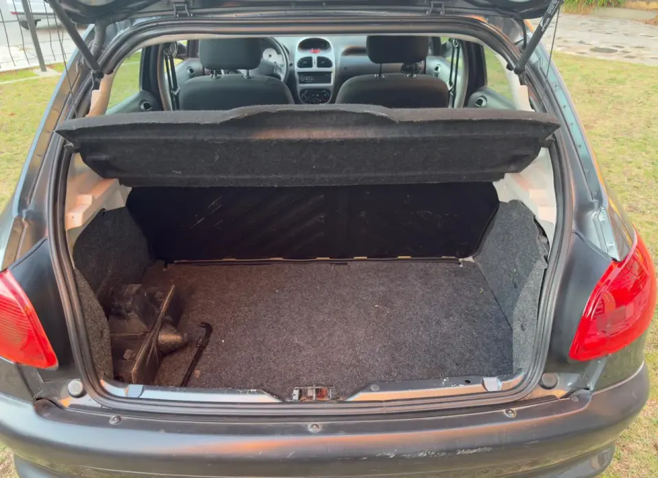 Peugeot 206 - Foto 10