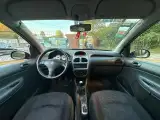 Peugeot 206 - Miniatura 9
