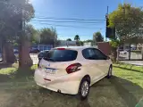 Peugeot 208 Allure - Miniatura 5