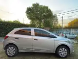Chevrolet Onix LT - Miniatura 4