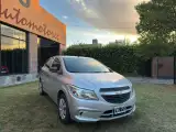 Chevrolet Onix LT - Miniatura 3