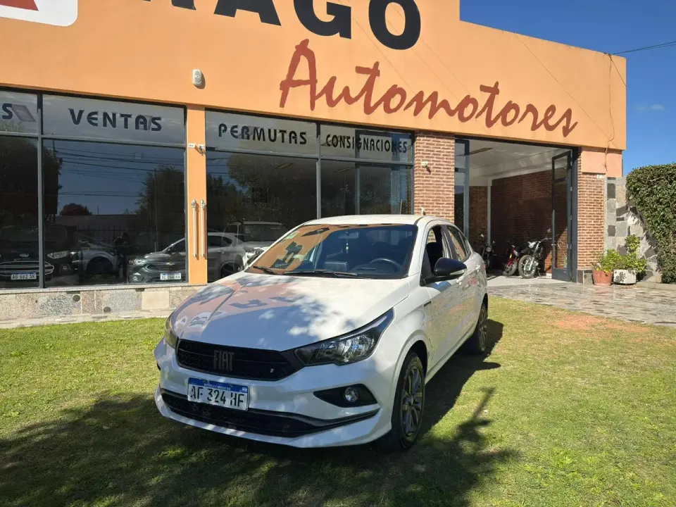 Fiat Cronos - Foto 1