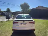 Fiat Cronos - Miniatura 6