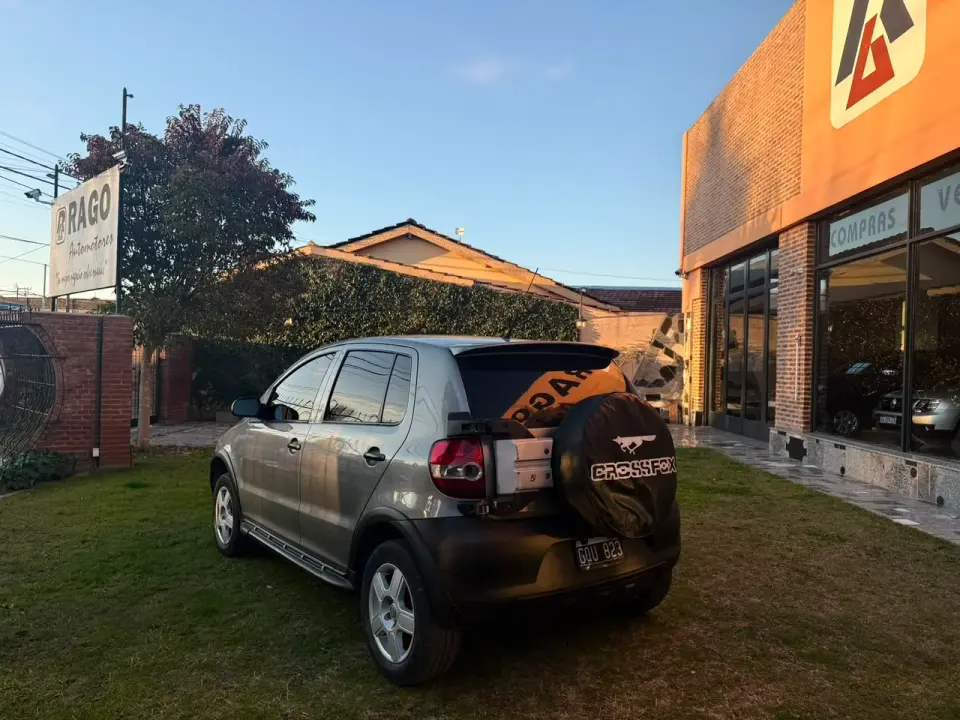 Volkswagen CrossFox - Foto 7