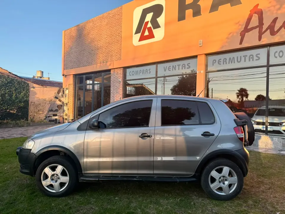 Volkswagen CrossFox - Foto 8