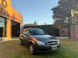 Chevrolet Corsa LS + Airbag-ABS - Miniatura 3