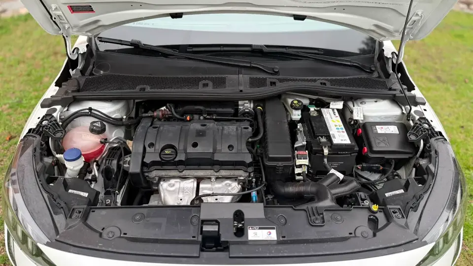 Peugeot 208 STYLE - Foto 11