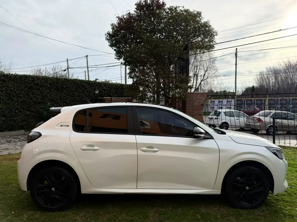 Peugeot 208 STYLE - Foto 4