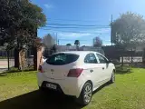 Chevrolet Onix LT - Miniatura 5