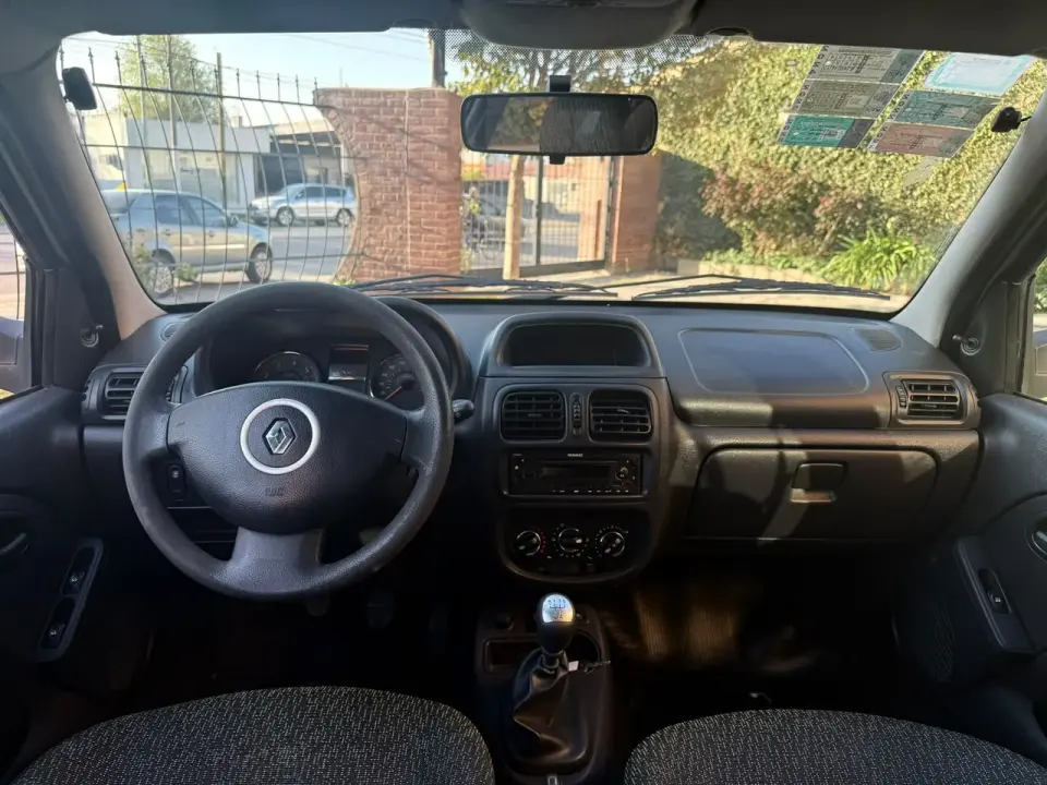 Renault Clio - Foto 10
