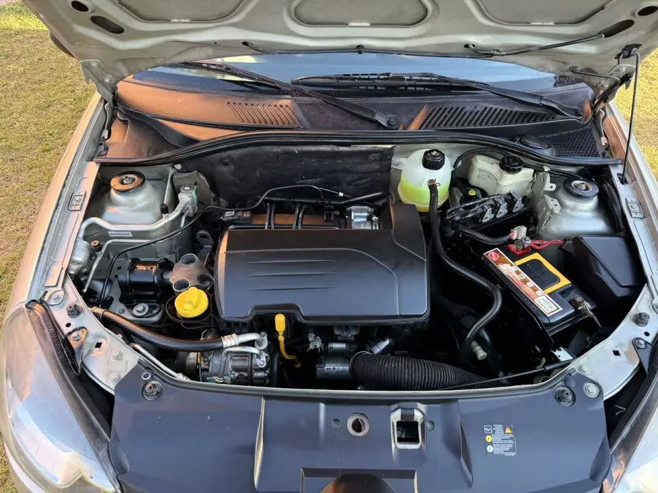 Renault Clio - Foto 12