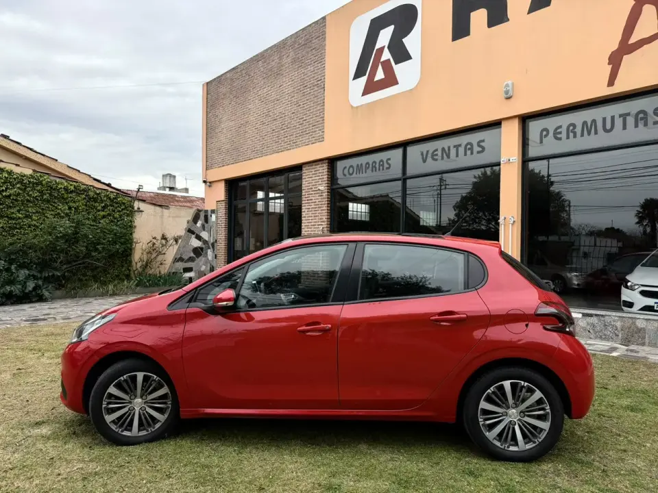 Peugeot 208 Feline - Foto 8